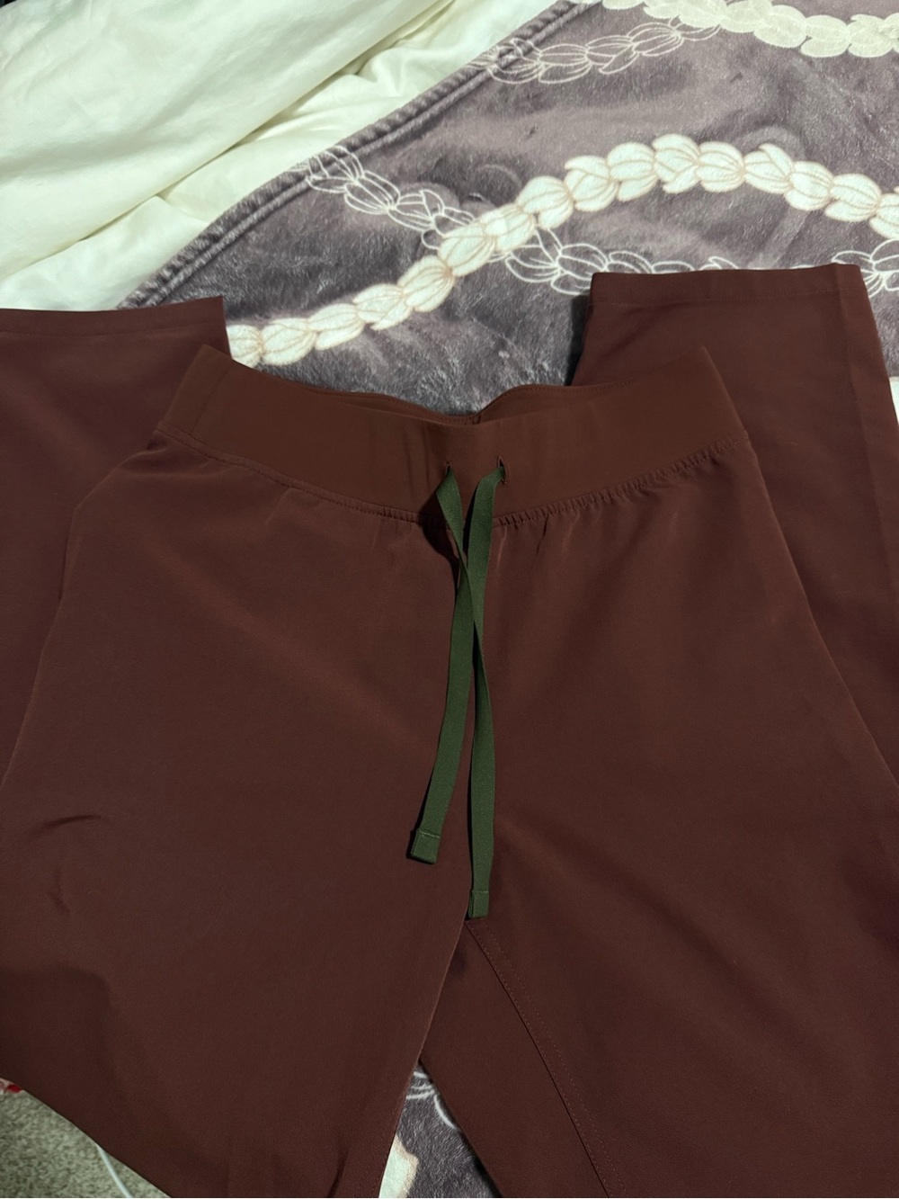 Figs High Waisted Livingstons & Catarina Scrub Top - Picture 2 of 2